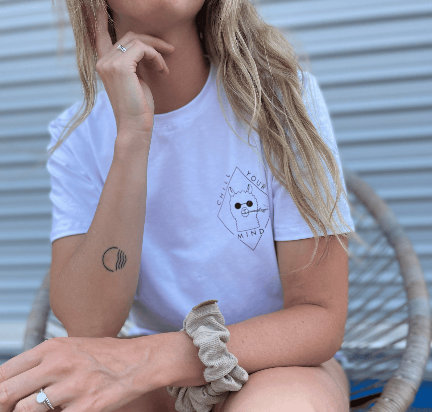 T Shirt «Chill Your Mind» Décontracté pour Femmes - Un choix stylé de Derive ecobrand