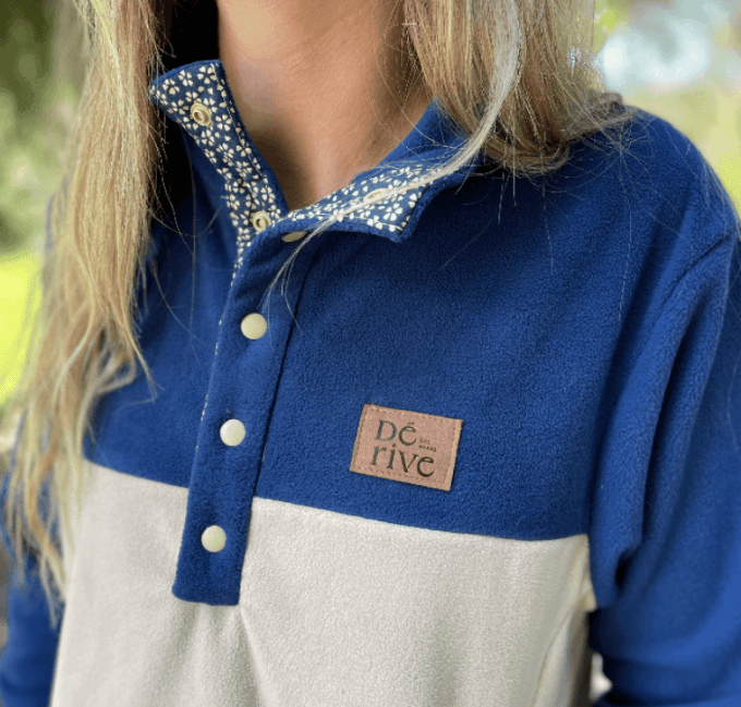 Marée Basse - Fleece Bleu Royal -  Pour femmes par Dérive ecobrand.